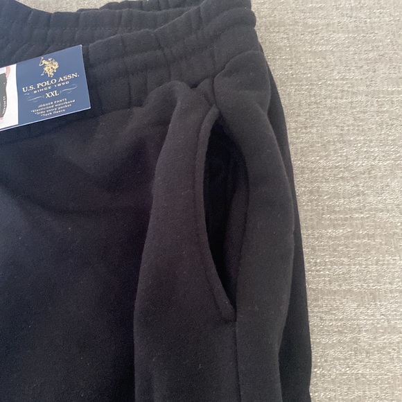 U.S. Polo Assn black jogger/Sweatpants Size XXL. NWT - Picture 4 of 10